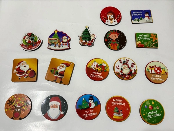 Christmas theme wooden fridge magnets
