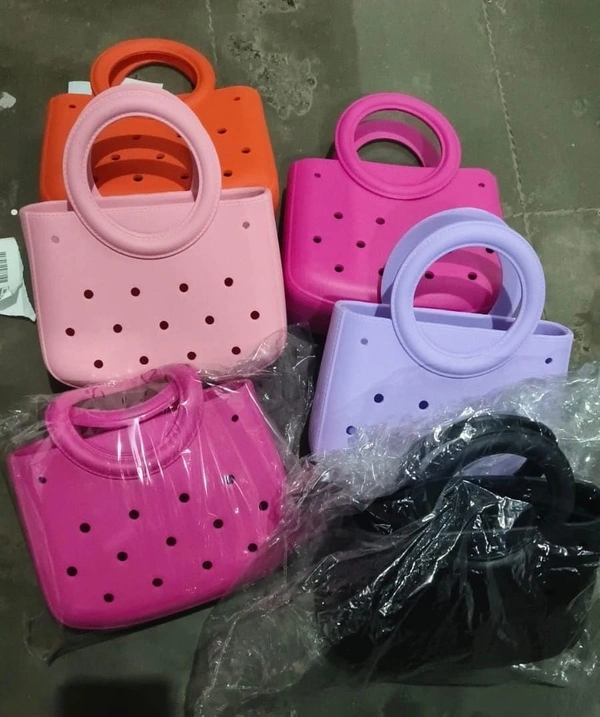 Trendy Women Hand Bags 2025 Waterproof Storage Bucket Candy Color Ladies Rubber Silicone Handbag for Beach