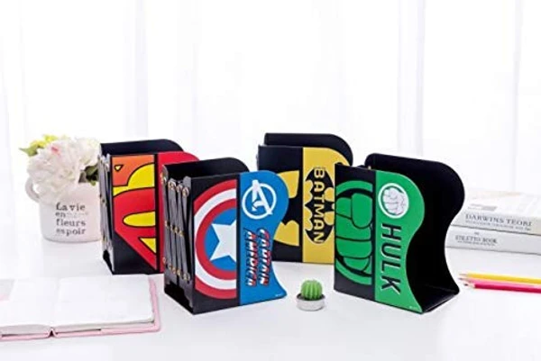 Homeoculture Pack of 1Cartoon Character Metal Book Expandable Book Rack | Adjustable Bookend Stand Holder | Superhero/ Avenger/ (Superman/ Batman/Captain America/ Hulk) Book Organizer for Kids