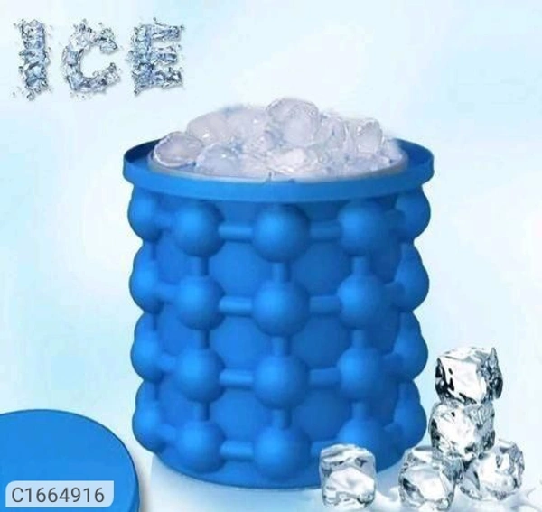 Ice Cube Bucket/Ice Cube Maker With Lid  - Same As Shown, L X W X H : 12.8 X 10.5 X 14 cm