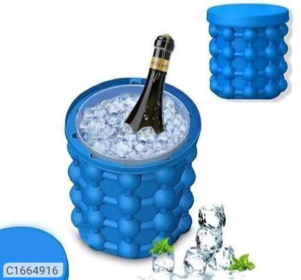Ice Cube Bucket/Ice Cube Maker With Lid  - Same As Shown, L X W X H : 12.8 X 10.5 X 14 cm