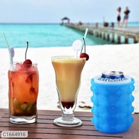 Ice Cube Bucket/Ice Cube Maker With Lid  - Same As Shown, L X W X H : 12.8 X 10.5 X 14 cm