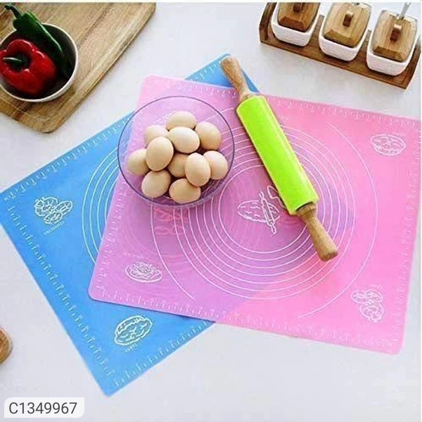 Non-Stick Silicone Reusable Stretchable Baking Sheets - 48 x 38 cm