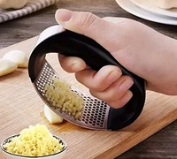 Garlic 🧄 Presser - STAINLESS STEEL