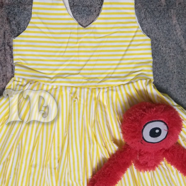 1024/export Stripes Frock  - 3yr, yellow