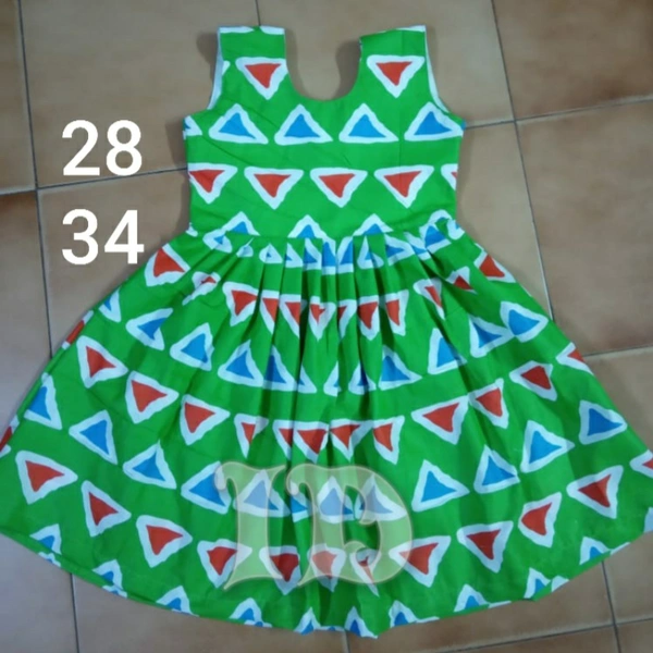 1039/green Triangle Cotton Frock - 6yr
