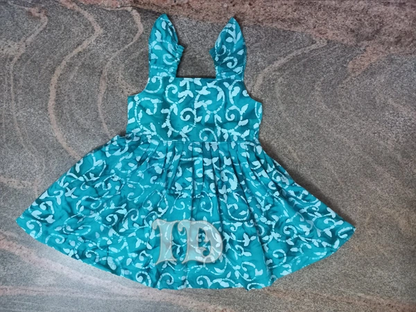 1140/green Batik Frock - 5yr