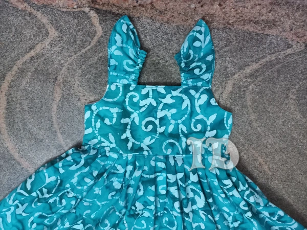 1140/green Batik Frock - 5yr