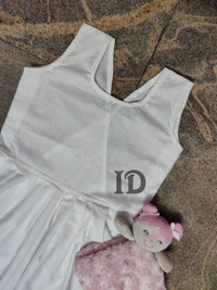 1211/plain white Shimmies - 7yr