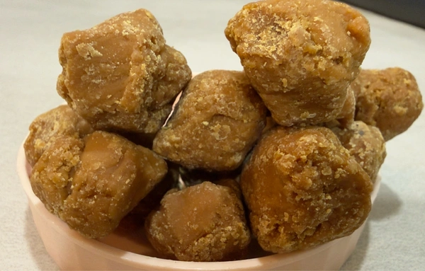 देशी गुड़ - 1000 gm.