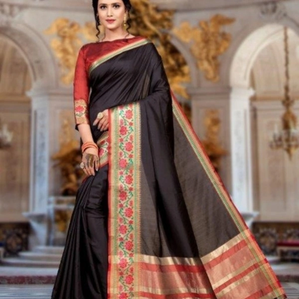 Beautiful Solid  Silk Saree With Tassels