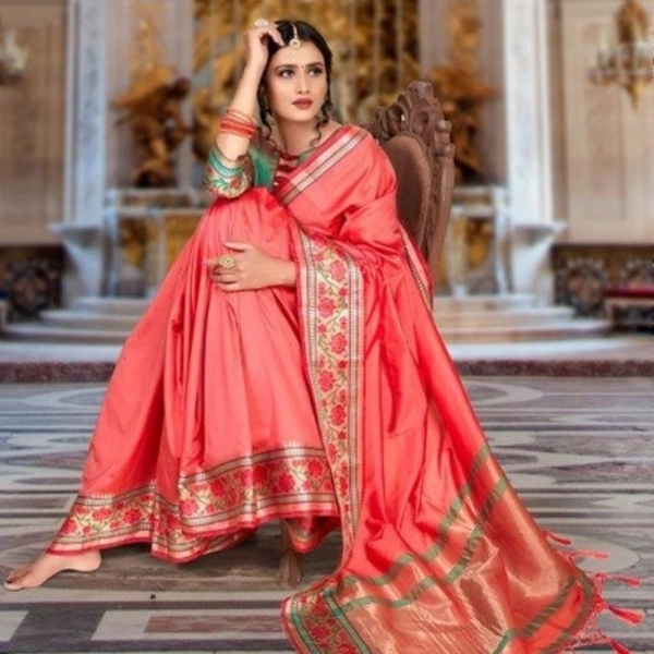 Beautiful Solid  Silk Saree With Tassels