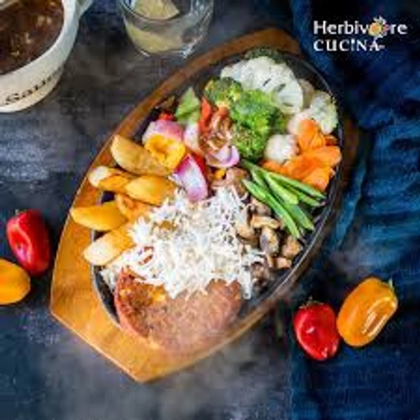 Veg Sizzler With Mushroom - ASHOKA HOTEL & RESTAURANT