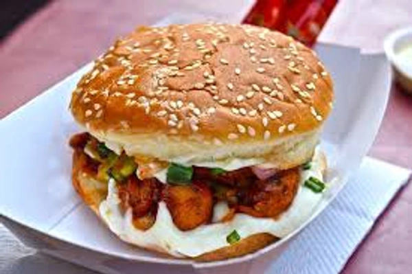Chilli Chicken Berger - LAZIZ BIRYANI HOUSE