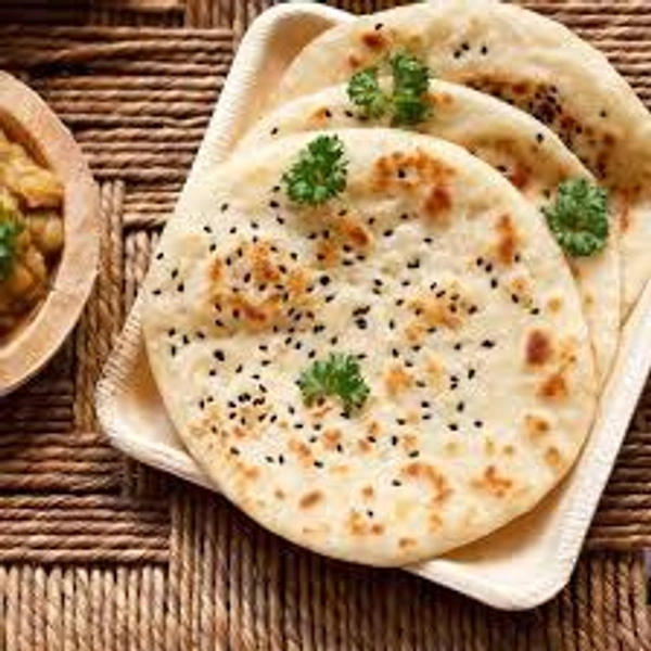 Masala Kulcha  - HODDEN SPICEY FAST FOOD