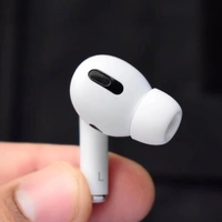 AIRPODS PRO 1st Generation  Free Case Cover  - white