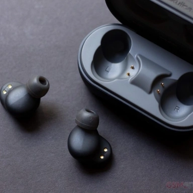 EARBUDS