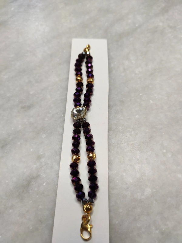 Bracelet - பிரேஸ்லெட்  - Meganta