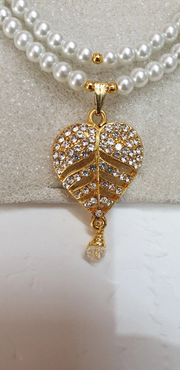 Pearl Necklace Set - முத்து நெக்லஸ் செட்