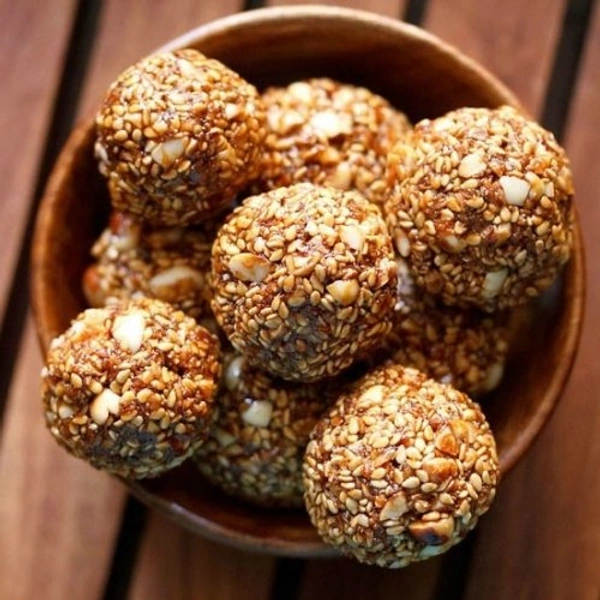 KT | WHITE TILL LADDU 200GMS