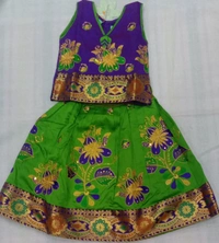 VALLI  PAVADAI SET 9 MONT