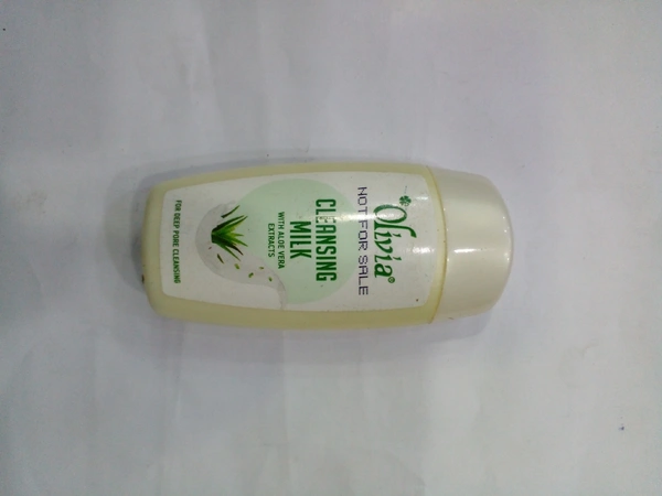 OLIVIA CLEANSING MILK