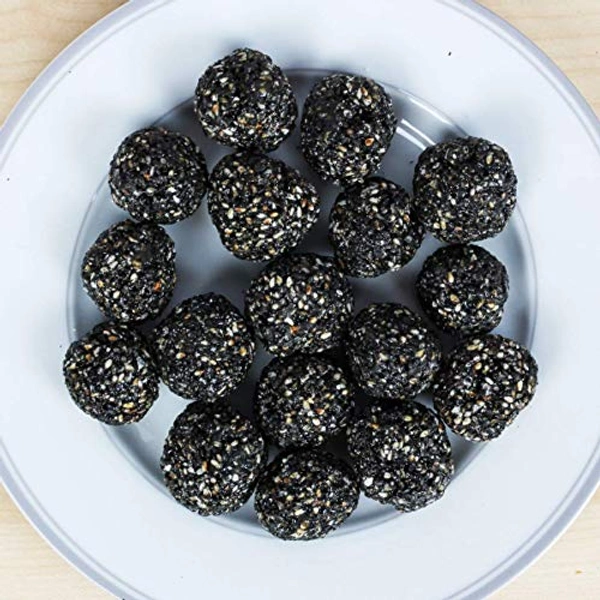 Black Til Laddu