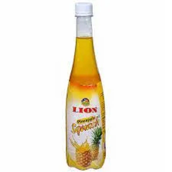 LION PINEAPPLE SQUASH 700 MLn