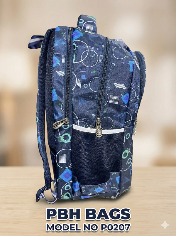 LIVO PBH P0207 18*14*8 The Urban Navigator Backpack - Stratos, 18*14*8