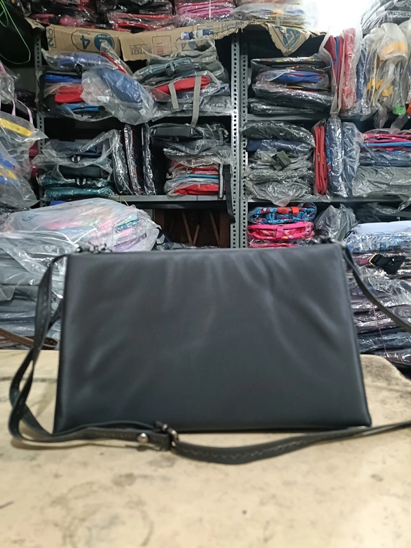 PBH P0115 10*8*4 LADIES PURSE  - 10*8*4, Black