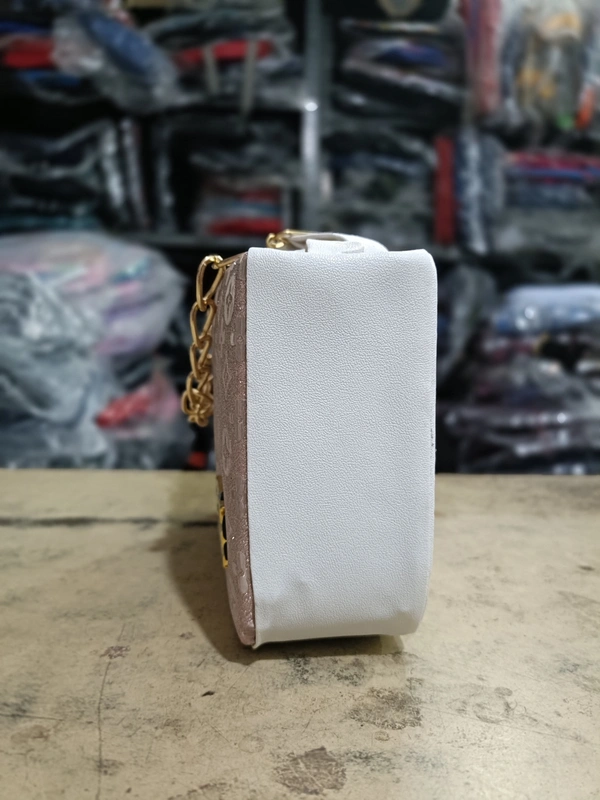 PBH P0118 8*10*4 LADIES SIDE PURSE - 8*10*4, Au Chico
