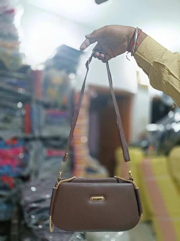 PBH P0121 10*8*4 LADIES PURSE - 10*8*4, Cinnamon