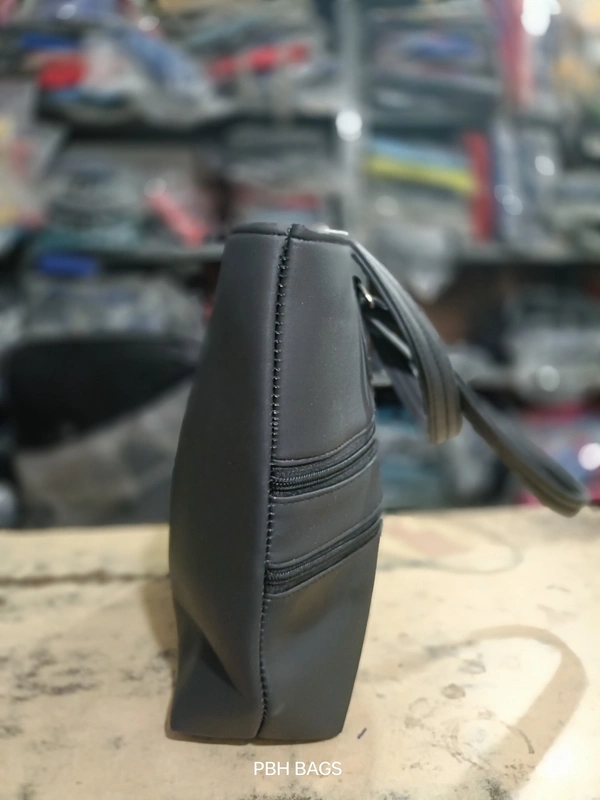 PBH P0151 12*10*6 LADIES PURSE - 12*10*6, Black