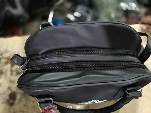 PBH P0153 12*10*6 LADIES PURSE - 12*10*6, Black