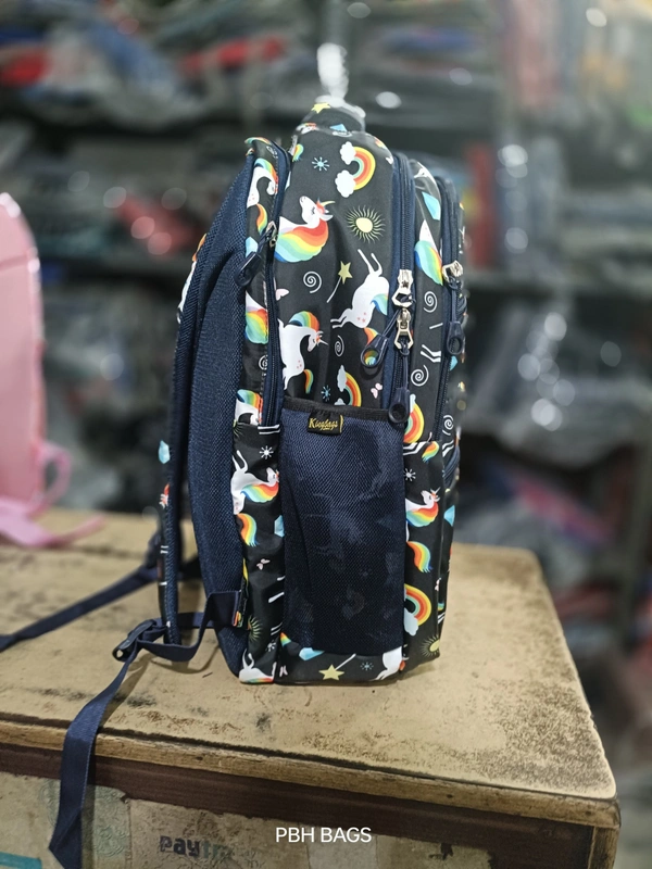 PBH P0163 18*14*6 Print Raincover Backpack - 18*14*6, Black