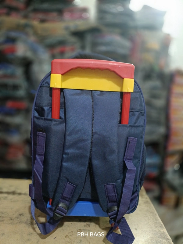 PBH P0166 18*14*6 PICTURE WITH STAND BACKPACK - 18*14*6, Haiti