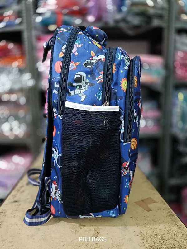 PBH Pbh P187 16*14*6Lower Padded Soft Backpacks - 16*14*6, Lucky Point