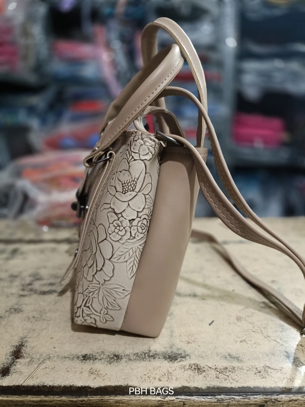 PBH P0175 8*8*4 LADIES SLING BAGS - 8*8*4, Akaroa