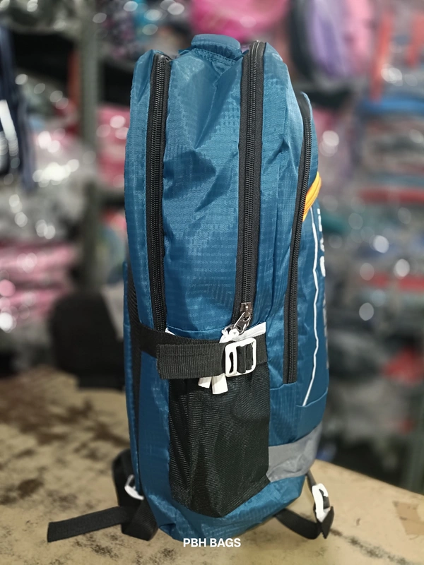 AMERICAN TOURISTER PBH P062 22*14*10 Multiple Zips 25 liters Padded Travel Backpack - 22*14*10, Genoa