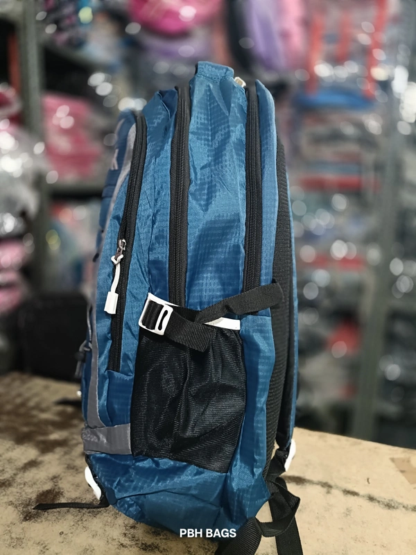PBH P062 22*14*10 Multiple Zips 25 liters Padded Travel Backpack - 22*14*10, Astronaut