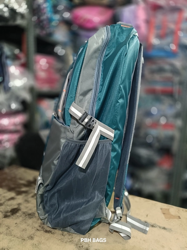 PBH P062 22*14*10 Multiple Zips 25 liters Padded Travel Backpack - 22*14*0, Tarawera