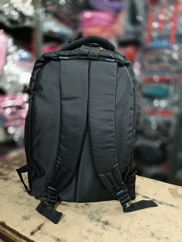 HP P0200 HP FULLY PADDED LAPTOP BACKPACKS 18*14*6 WITH INTERIOR POCKETS - 18*14*6, Woodsmoke