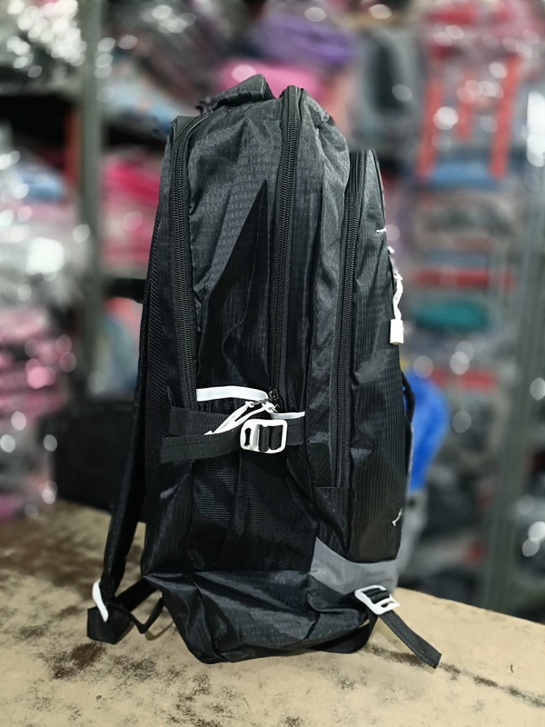 PBH P062 22*14*10 Multiple Zips 25 liters Padded Travel Backpack - 22*14*10, Black Forest