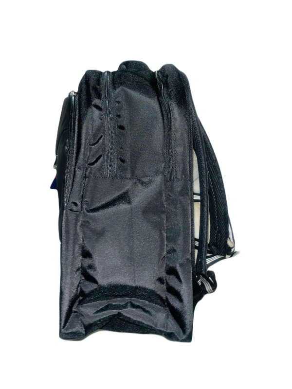 Tommy Hilfigher PBH P073 18*14*7 15 liters BACK Mash Laptop Pocket And Rain Cover Padded Backpack - 18*14*7, Black