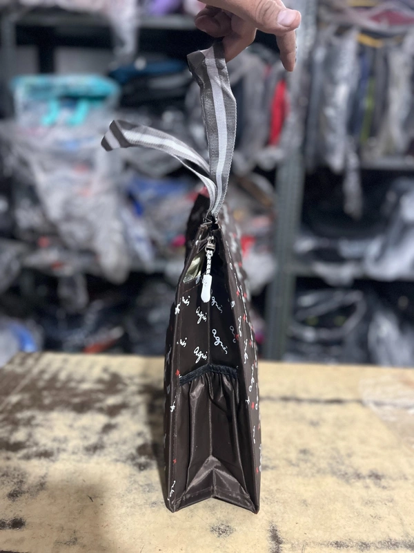 PBH P033 14*12*4 LUNCH BAG - Chocolate, 14*12*4