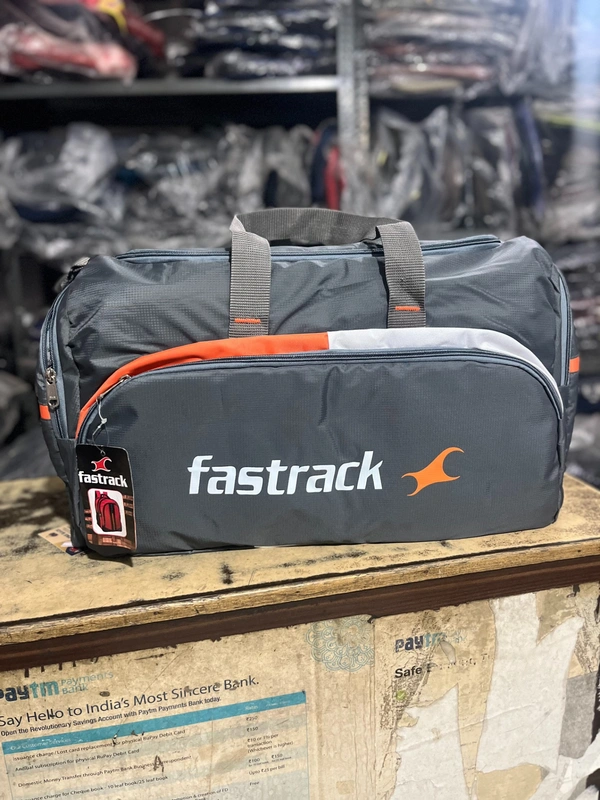 FASTRACK PBH P096 Soft Fully Padded Fastrack Sport/Travel Duffel Bag 22*16*12 - Friar Gray, 22*16*12