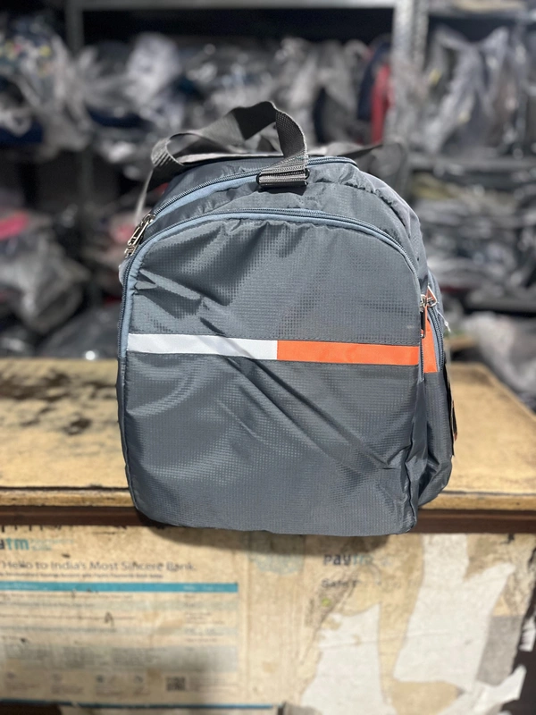 FASTRACK PBH P096 Soft Fully Padded Fastrack Sport/Travel Duffel Bag 22*16*12 - Friar Gray, 22*16*12