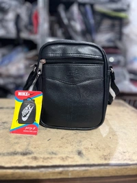 NIKE PBH P057 Nike Black 9*7*4 Crossbody Bag - Woodsmoke, 9*7*4