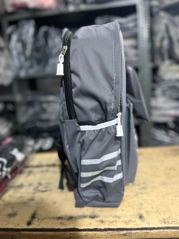 PBH P106 18*14*5 Fun & Functional Black Backpack with "Smile" Design Ladies Backpack - Dove Gray, 18*14*5