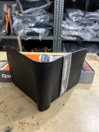 Reebok Men’s Premium Bifold Wallet - Crowshead, 5*4